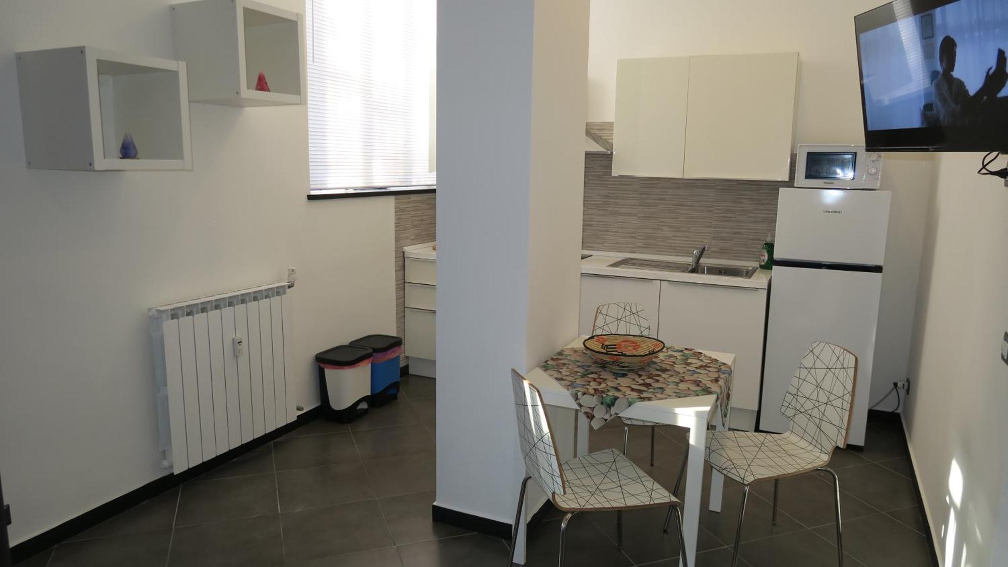 Karina, To The Beach With Terrace And Private Parking Savone Extérieur photo